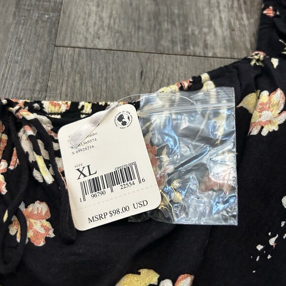 Free People Hilary Printed Long Sleeve Top Womens Size XL Black Floral Crop - Picture 2 of 8